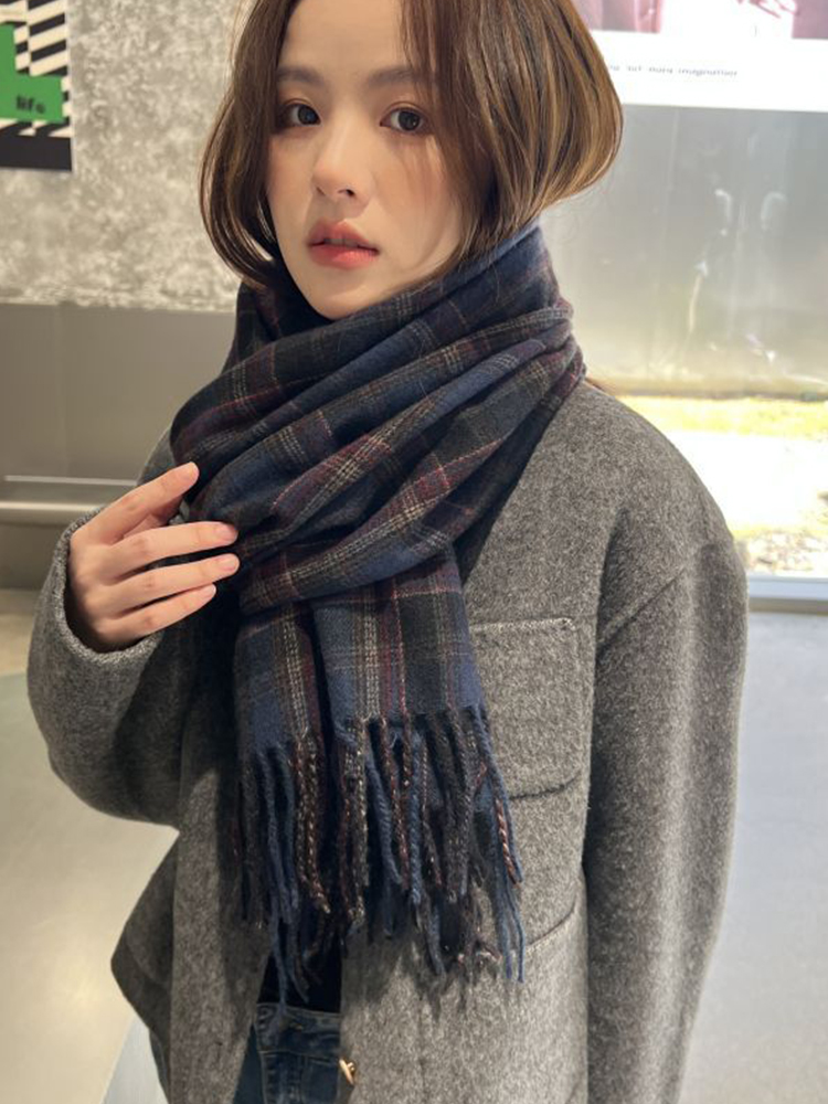 Nuova Sciarpa Donna in Imitazi - Woven Scarf Blanket recensione e prezzo