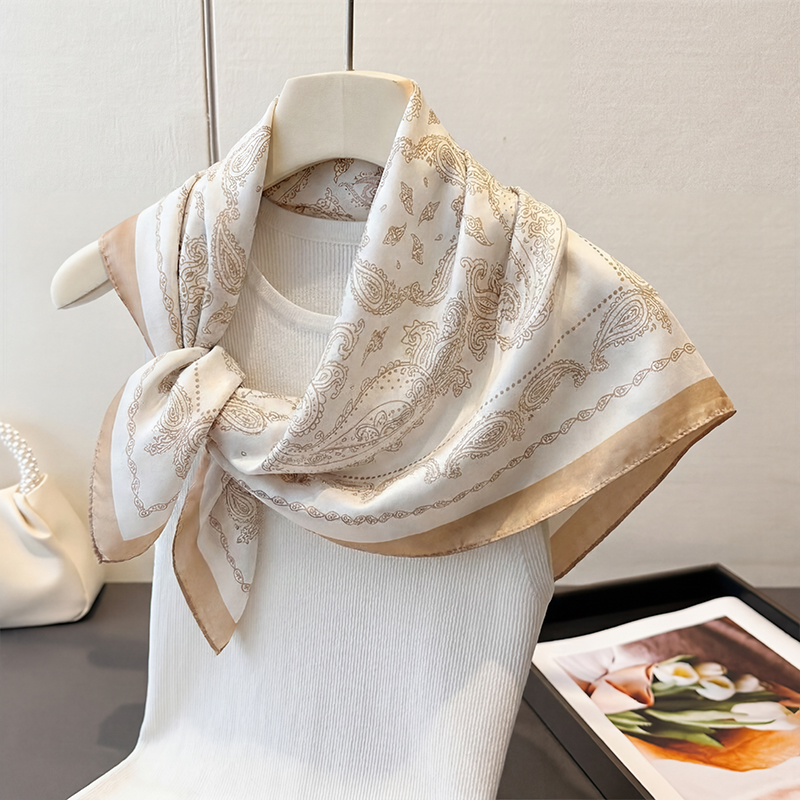 Foulard Quadrato Vintage Beige - Face Scarf Mask recensione e prezzo
